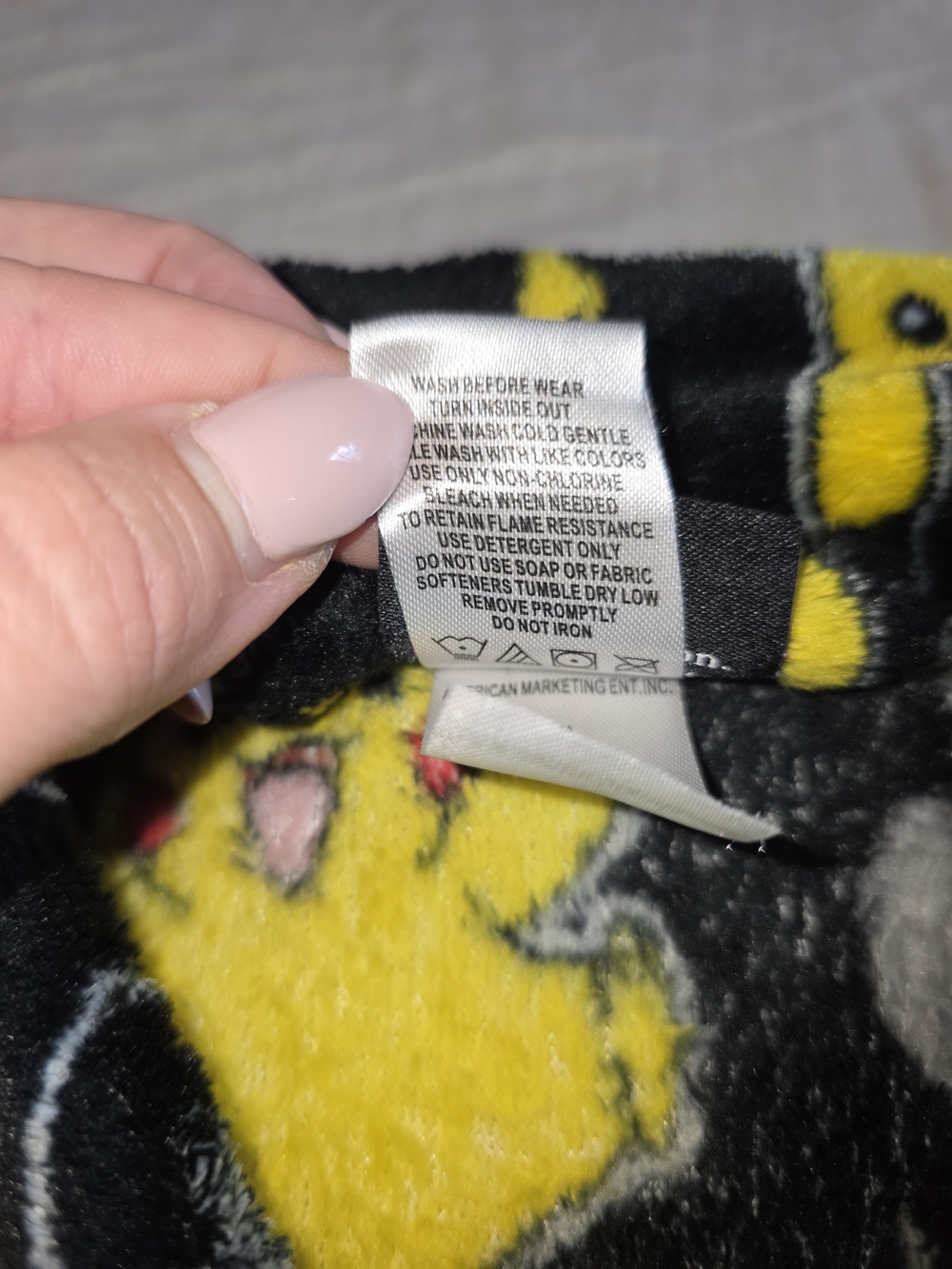 Pokemon Pikachu Plush Robe in Black and Yellow - Picture 3 of 5